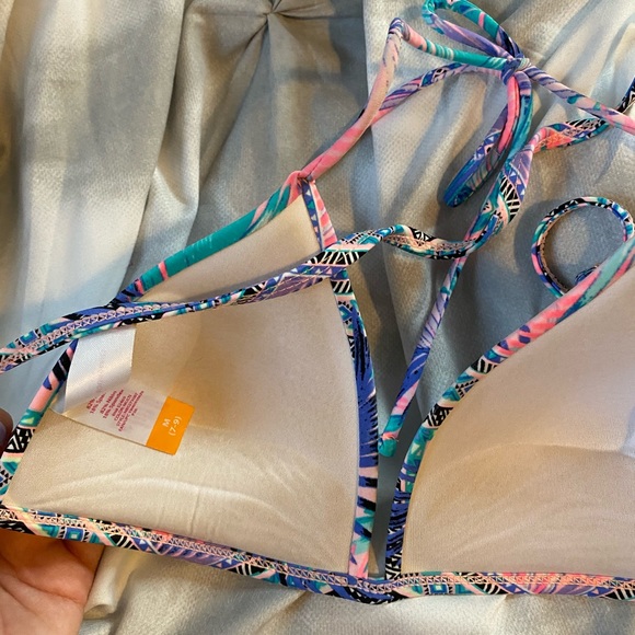 Bikini - Picture 6 of 6